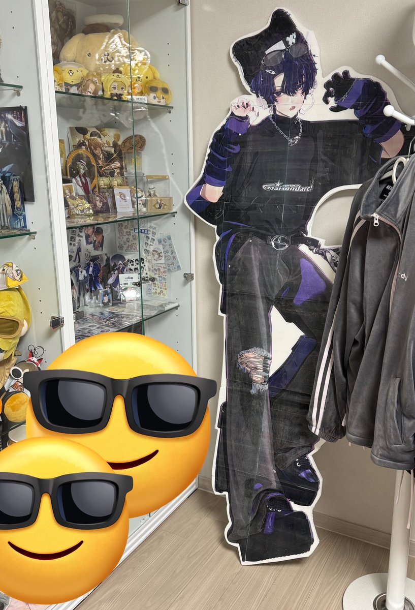 D0399B1UE) / Posts / X