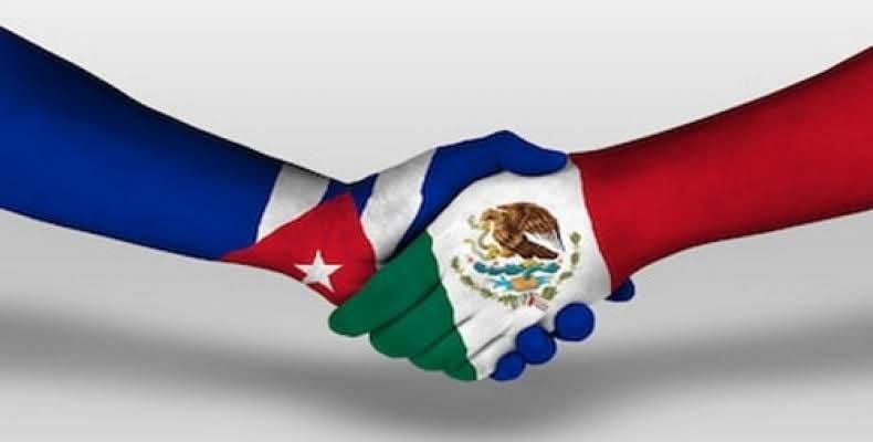 Gracias al gobierno y pueblo de #México 🇲🇽 por su ayuda de solidaridad al pueblo de. #Cuba 🇨🇺

Debido al endurecimiento del bloqueo de EE.UU., que ahora impide que otros países envíen petróleo. #CubaVive #MatancerosEnVictoria