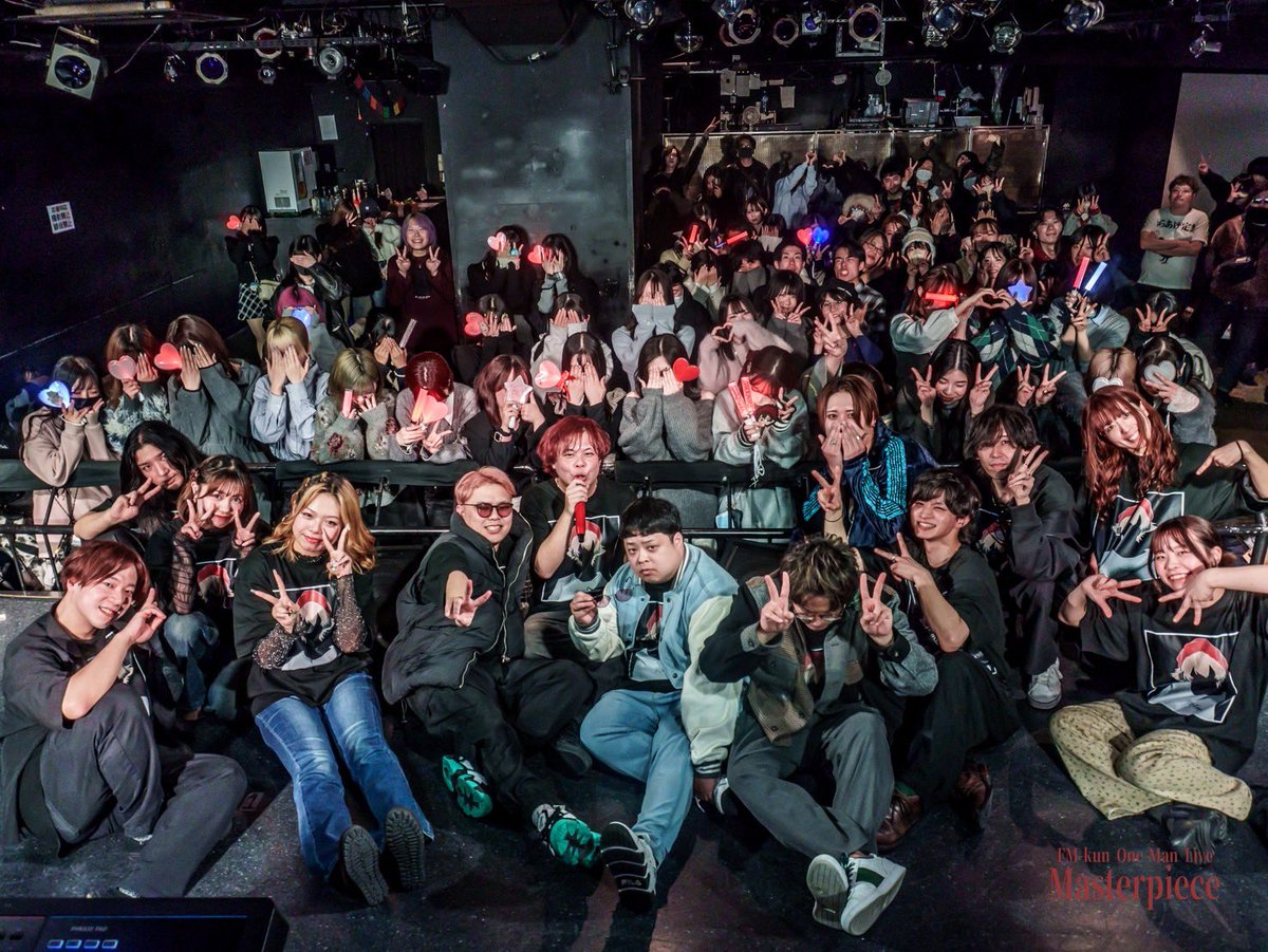 FM_kun_iny's tweet photo. #えふえむますたぴ 

本当にありがとうございました。
たーくさん、歌いました。
29曲。歌ってラップして駆け抜けました。

たーくさん仲間がいて
あなたがいて

最高傑作だったとおもいます

続けたことは無駄じゃなかったなって、
心から思いました。

📸@ssin_sui https://t.co/79dmzTyBPb