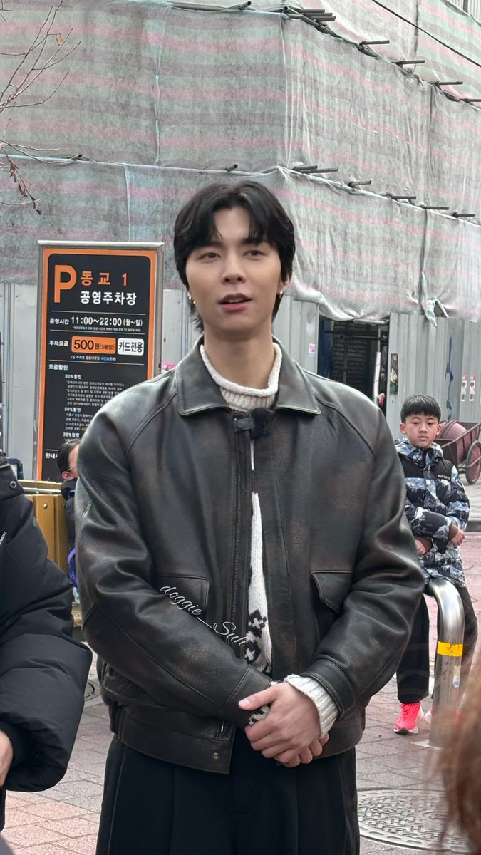 BerrySuh_doggie's tweet photo. 200212 쟌소리
#쟈니 #JOHNNYSAYS #JOHNNY #NCT127 https://t.co/w2rbQkUN4N