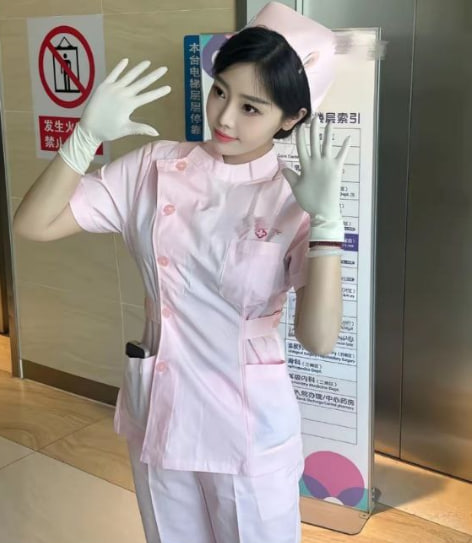 护士依依 tweet media