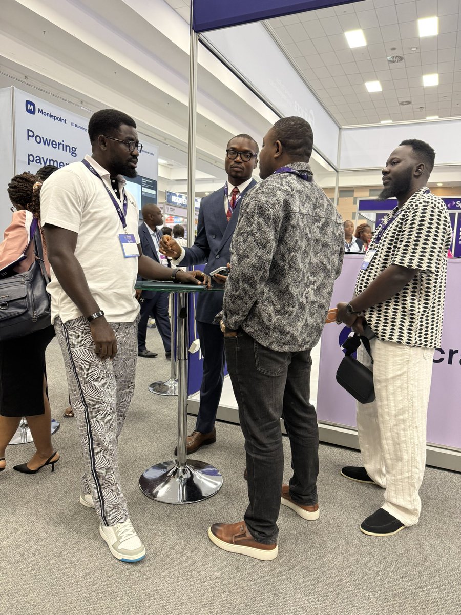 Sam 🤓 tweet media