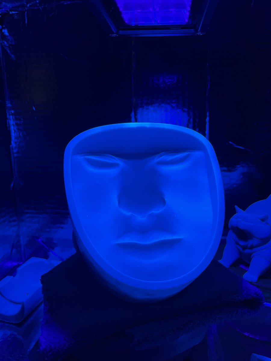Retroskill1's tweet photo. A bit of DIY
#femalemask #disguise #masking #skinsuit #皮モノ #皮物 #DIY #3DPrinting https://t.co/qDkjA3A5Q5