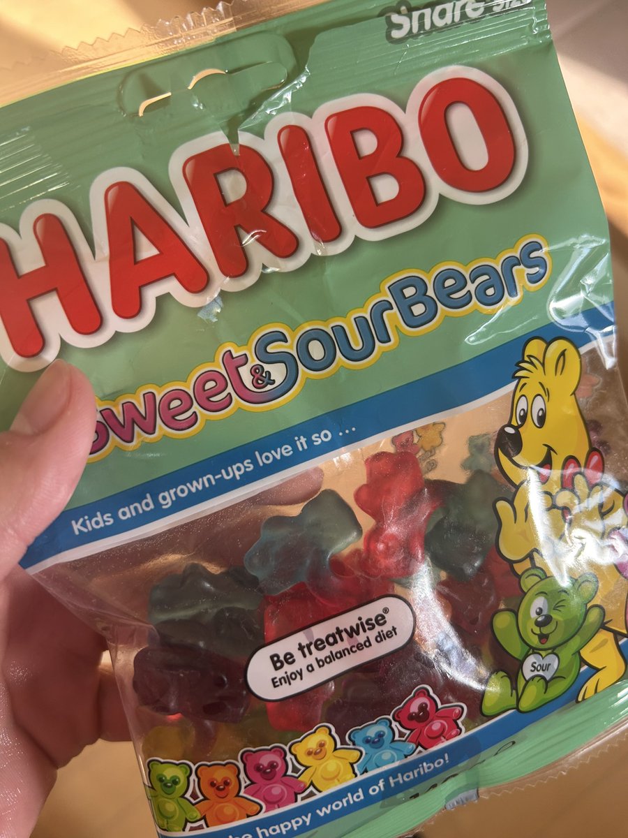 手繋いでた、かわいい