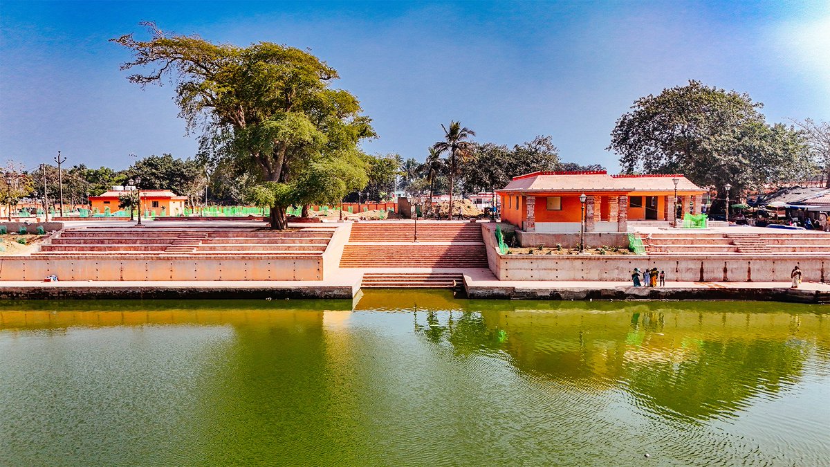 OBCC_Odisha's tweet photo. The Integrated Development of #Lokanath Temple & Parbati Sagar, Puri is nearing completion.
Located 2 km from Shree #Jagannath Temple, this revered Shaiva shrine is being enhanced with upgraded infrastructure to improve spiritual ambiance and pilgrim convenience.
#OBCC #Puri https://t.co/PPrPY8dtds