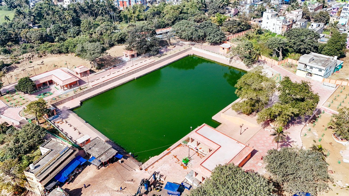 OBCC_Odisha's tweet photo. The Integrated Development of #Lokanath Temple & Parbati Sagar, Puri is nearing completion.
Located 2 km from Shree #Jagannath Temple, this revered Shaiva shrine is being enhanced with upgraded infrastructure to improve spiritual ambiance and pilgrim convenience.
#OBCC #Puri https://t.co/PPrPY8dtds