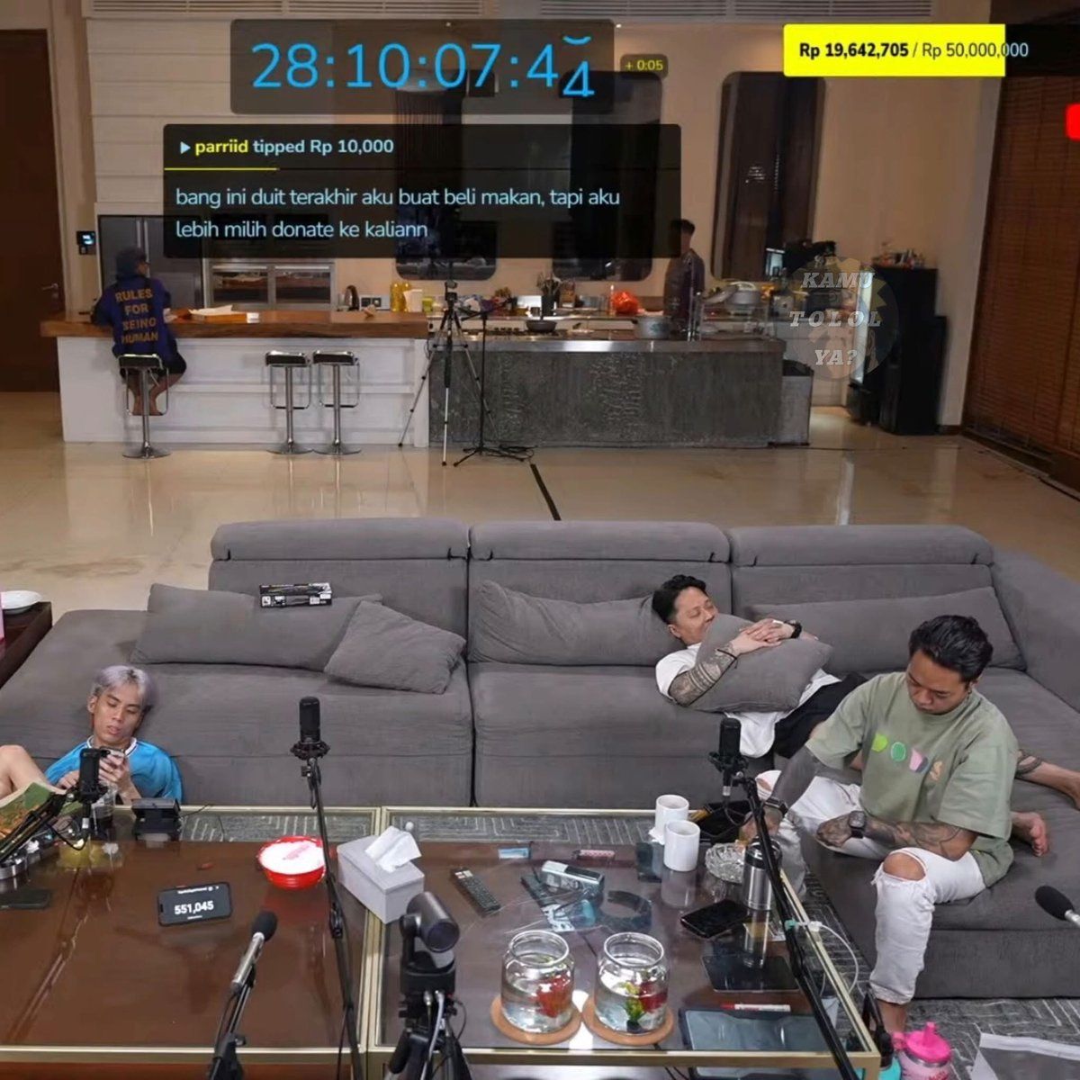 sosmed keras tweet media