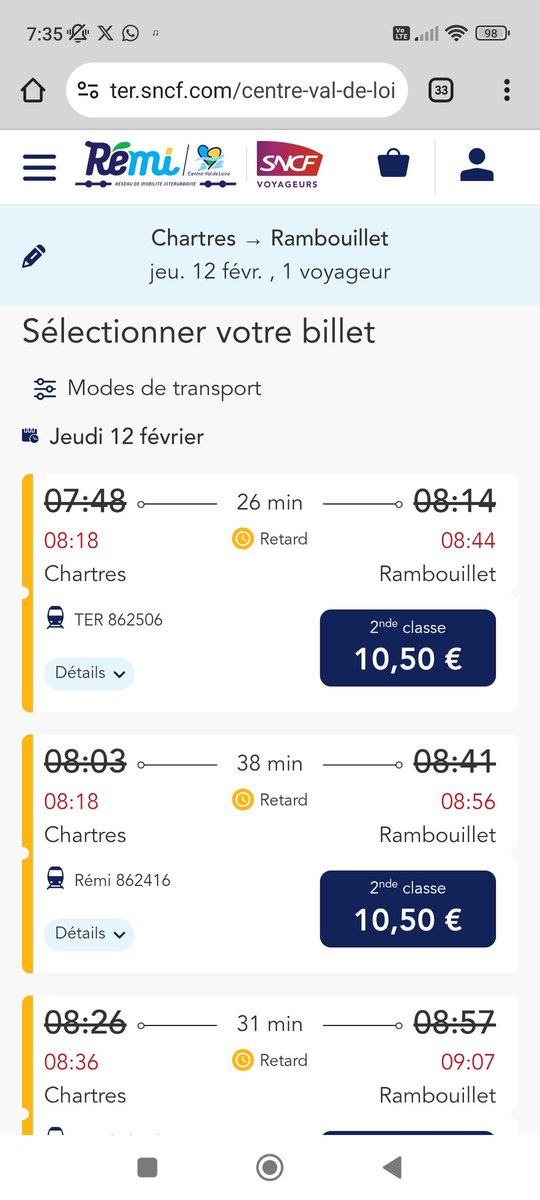 Stefjure's tweet photo. @RemiTrainPCLM @Laurencecamus2 2 trains partent de chartres a 8h18 c est normal ?? https://t.co/0TYVMzmoCi