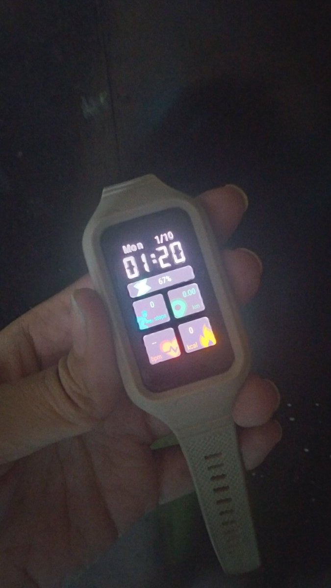 lilclodyskies's tweet photo. @Ayridhap11 Huawei band 6 200k nego, masih good condi https://t.co/g6YoqImAXt