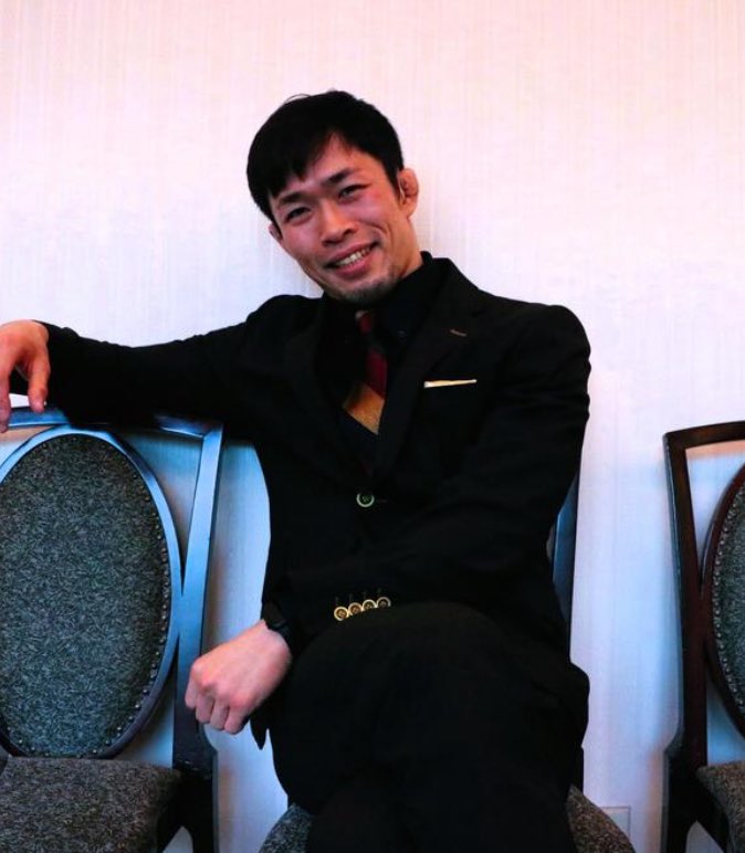 MIC_MMA_'s tweet photo. 社会人格オタの妄想
「今週末RIZINで試合するので有給いただきます」 https://t.co/ar8RoME6Gm