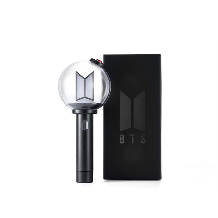 gemini061313's tweet photo. WTS LFB PH BTS

BTS Official Light Stick ver 4 (ami bam)
₱3899
- FETA from WevShop Japan
- PREORDER (shipping from wv jp Apr 02-16, eta to ph Apr 16-30) https://t.co/P8BdrzHGx2