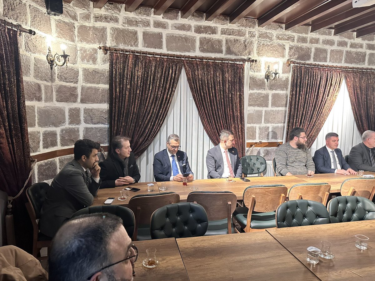 Şubat ayı Yönetim Kurulu toplantımızı gerçekleştirdik.

Vakfımızın çalışmalarını değerlendirdiğimiz toplantıda, Ramazan ayında gerçekleştireceğimiz faaliyetleri konuştuk.

Daha önce hazırladığımız Madencilik, Petrol, Enerji, Tarım ve Hayvancılık ile Kültürel Mirasımız