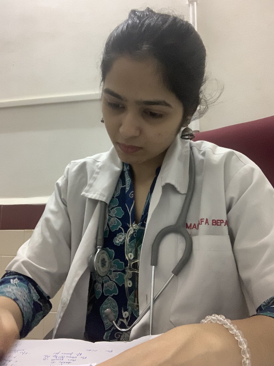 This is how you can lead a healthy life:

- Start eating protein.
-Start Lifting weights.
- Start running 2x a week.
- Hit 10k steps daily.
- Zero alcohol and smoking.
- Avoid street food as much as possible, your pani puri can cause hepatitis. 
- Take care of your skin- spf