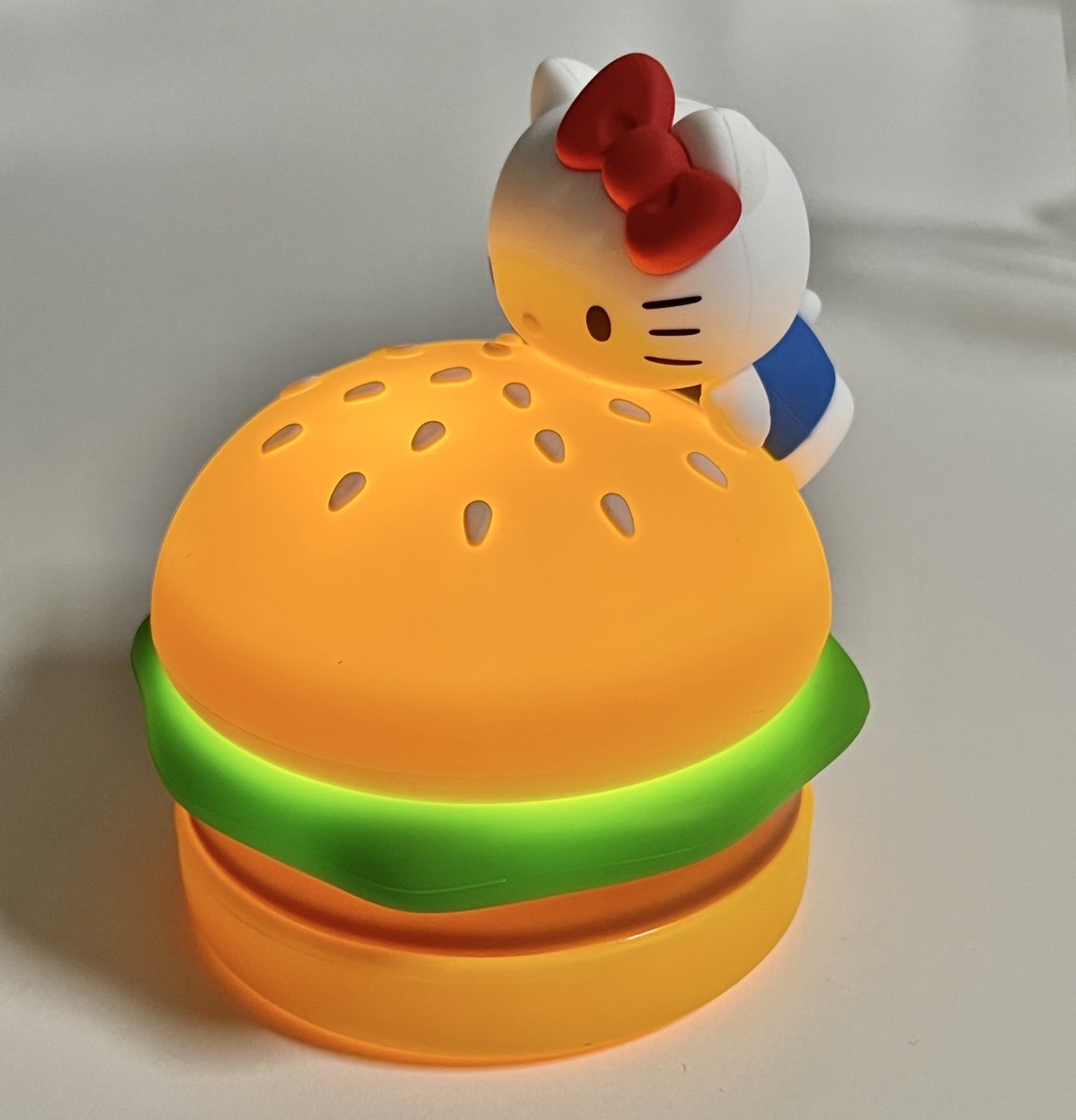 breadzoa tweet picture