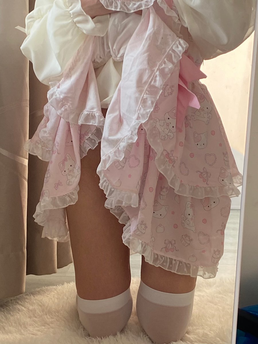 lUtINgYv's tweet photo. 年前最后一次出去露出了 想念… https://t.co/qajoVaifMP