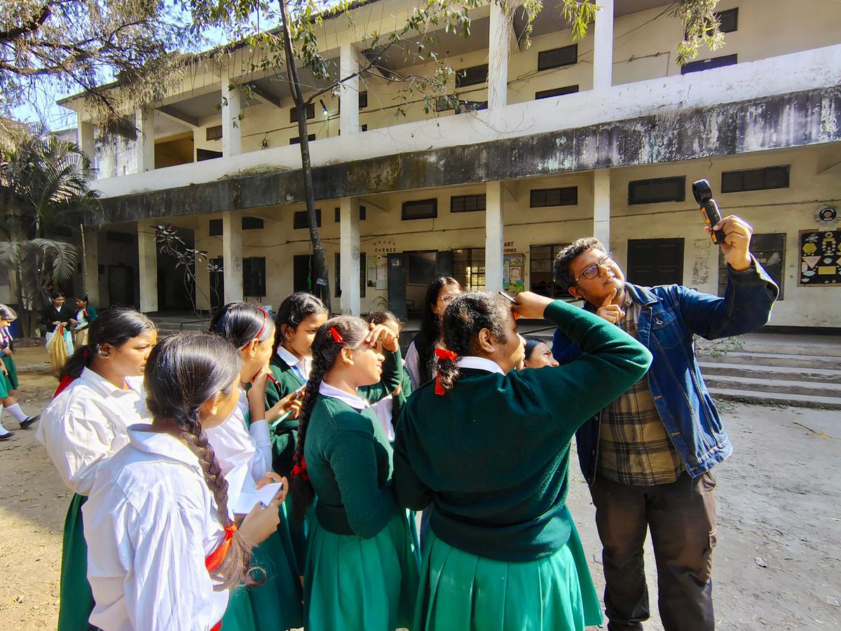 aaranyak's tweet photo. 🌿 Aaranyak conducted the Nature Learning cum Biodiversity Documentation Programme at Kaliram Girls’ High School, Guwahati, inspiring urban students to connect with local biodiversity through hands-on activities & nature journaling.

Students explored tree diversity, climate impacts, and used tools like anemometer & luxmeter to understand environmental changes. 

The programme was organised in collaboration with Samagra Shiksha Assam, Kamrup Metro and in partnership with #YouthNet, the Climate Studies and Knowledge Solutions Centre, Nagaland, and the Mobius Foundation.

#NatureLearning #BiodiversityDocumentation #Assam