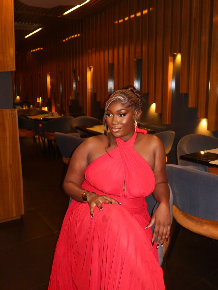 Happy Birthday to me🥰🥳

Today I celebrate life, growth and grace.

Cheers to a soft era ❤️❤️