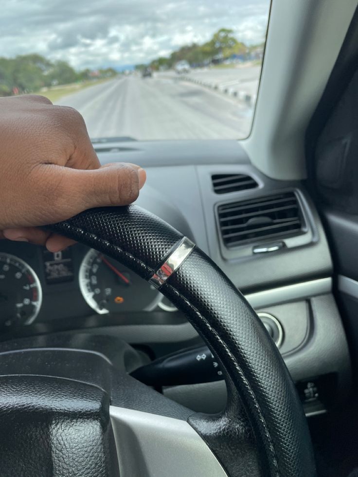 OGMDriving's tweet photo. Confidence grows with the right training. Good teaching gently eases away fear, paving the road to success and that is why we are here for you. Just a DM away🛣️🚗 #DrivingConfidence #IlorinDrivingSchool https://t.co/OsSHYpWZS8