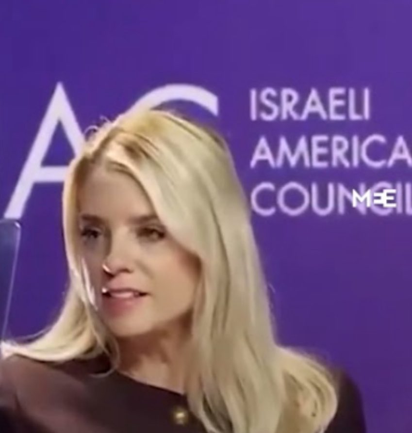 🚨 BREAKING:

Israeli billionaire Leon Black raped a 7-year-old girl, bit her private parts, jammed sharp objects inside her and made her bleed.

<a href="/AGPamBondi/">Attorney General Pamela Bondi</a> saw the original video and is protecting this. What the f*ck is going on?