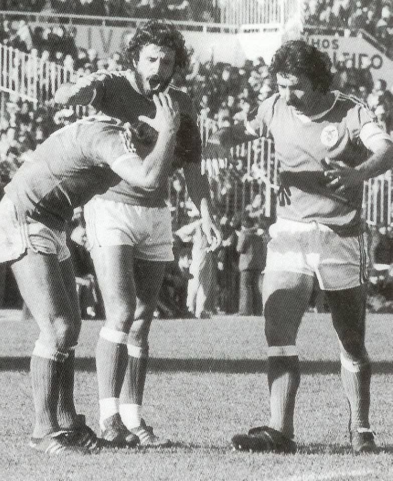 A 12/02/1978 Vítor Baptista marcava o golo da vitória frente ao Sporting. O Benfica vencia por 1x0 mas o verdadeiro drama veio depois: A procura pelo Brinco!

E viva o Vítor Baptista!