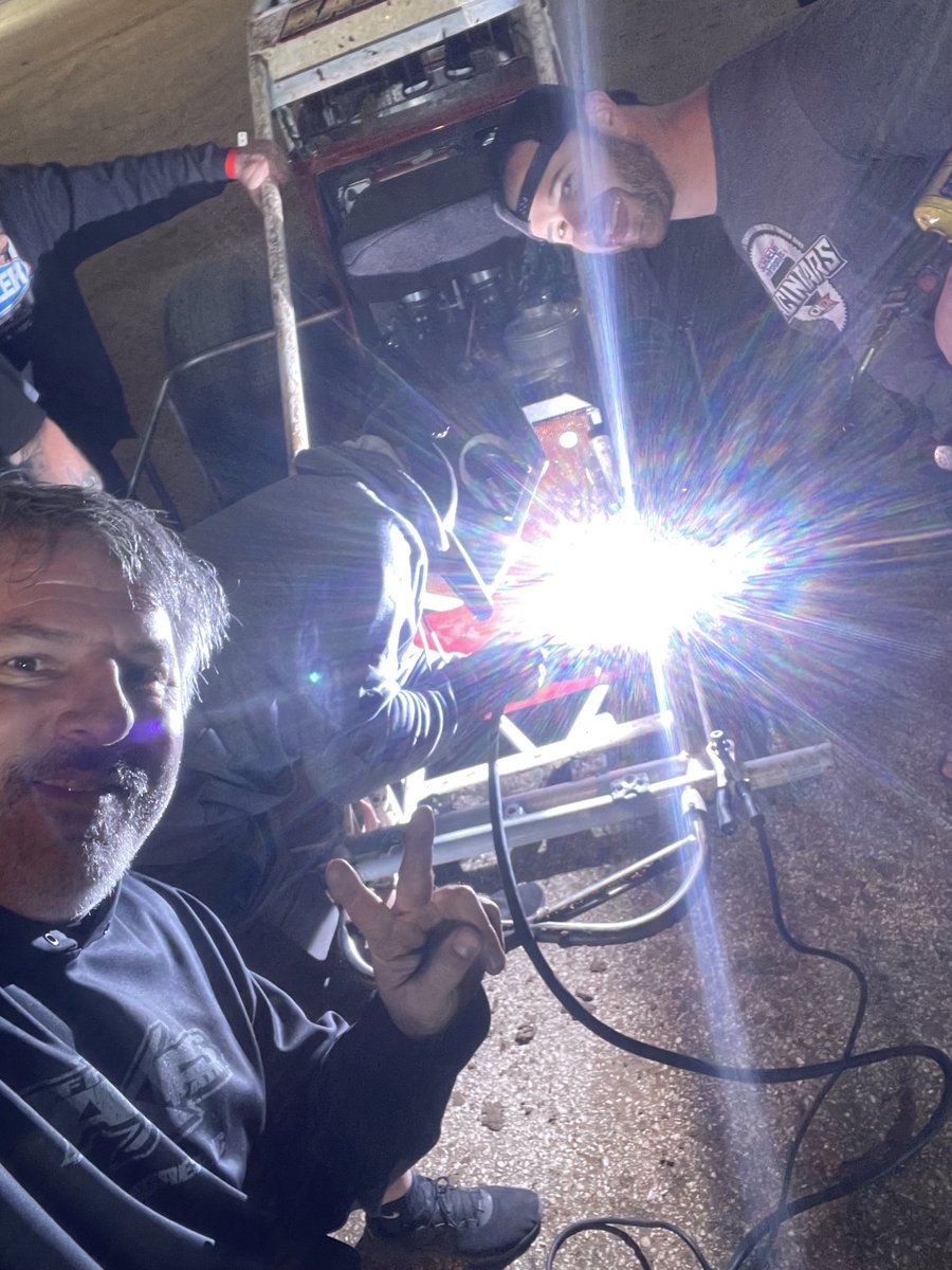 Flea Ruzic tweet media