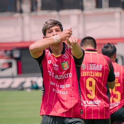 Mr_X_EC's tweet photo. #NuevaFotoDePerfil https://t.co/yFzCLuBkwE