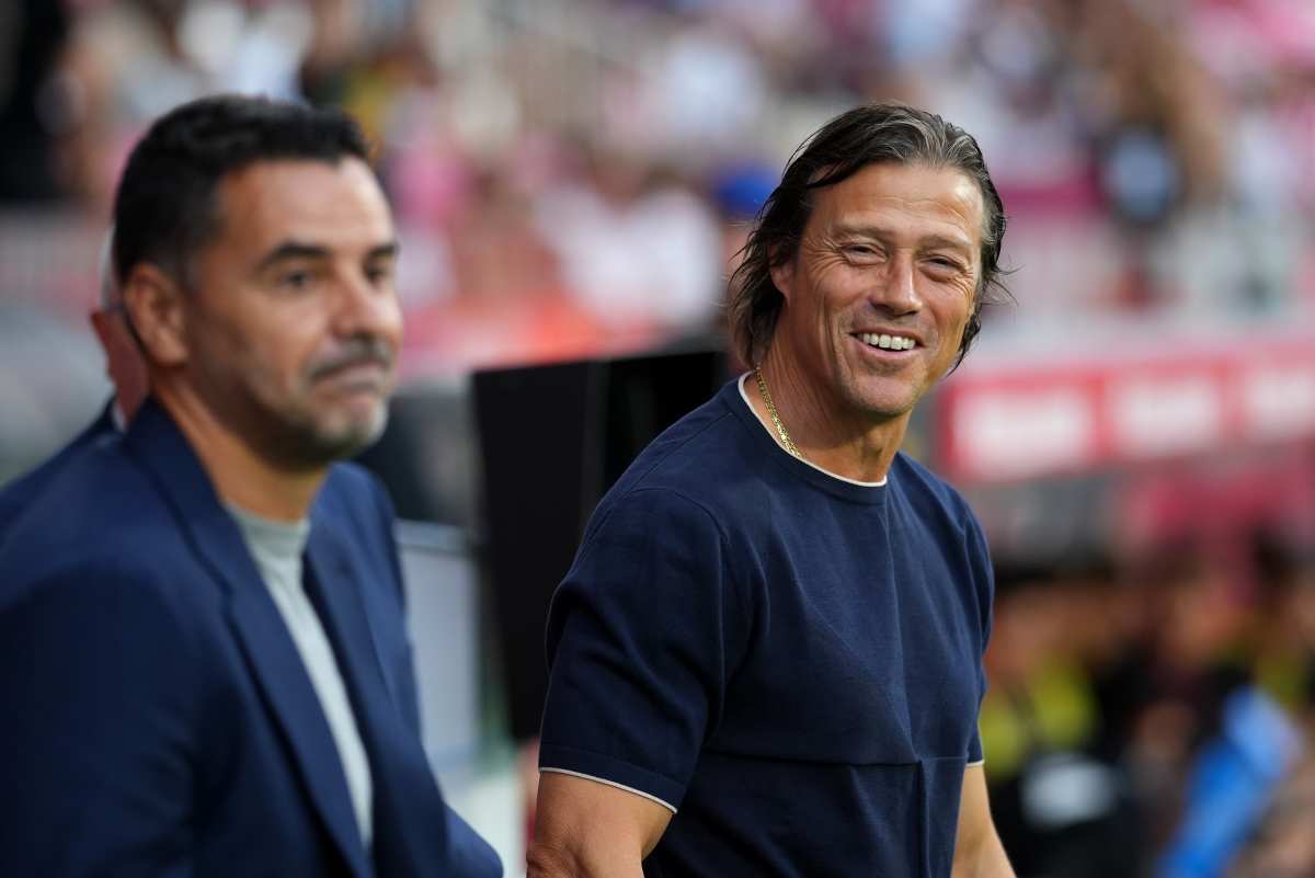 🟥 El Sevilla FC mantiene su confianza en Almeyda pese a la crisis

#SevillaFC #CompartimosAfición
dorsal16.com/el-sevilla-fc-…