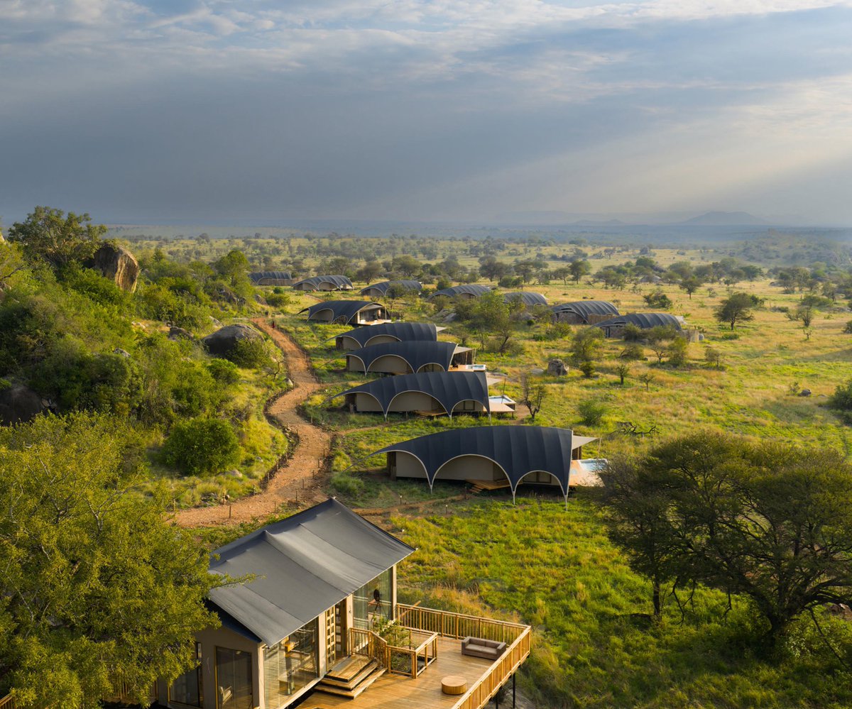 Let’s Discover Travel tweet media