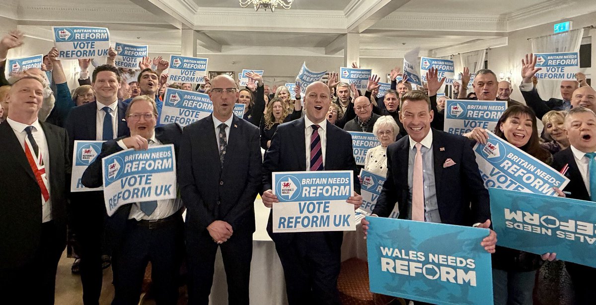 Great to join Reform members in Monmouthshire last night. 

Our members are the passionate people whose hard work will help us deliver real change for Wales.
