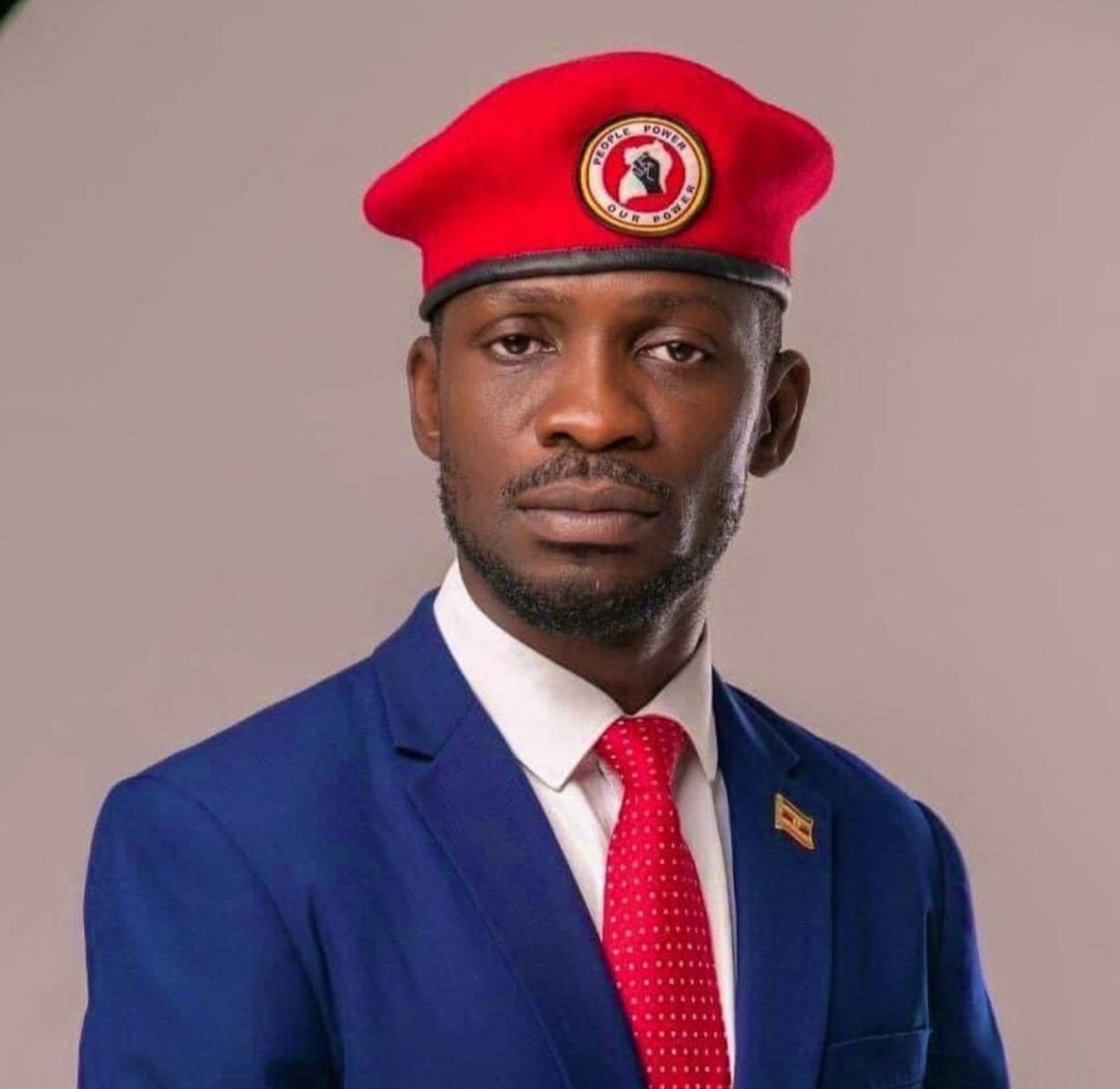 Muhammadking65's tweet photo. Happy birthday President H.E kyagulanyi Sentamu Robert ,a father to your children, a husband to your wife.

You're an icon to our generation in Uganda and to the world. 

May God continue to keep you safe in and out President @HEBobiwine https://t.co/6XN85V5JLP
