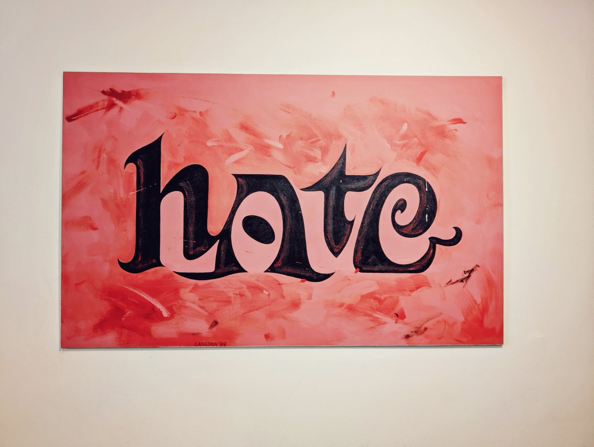 xunxuntj's tweet image. Everything is about perspective. 🔄
​"ME" nesting "YOU".
"LOVE" inside "HATE".
​Puzzling World teaching us the philosophy of relationships: It all depends on how you look at it.

​#PuzzlingWorld #Wanaka #Philosophy #Ambigram #Perspective #TeamPixel