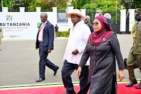 🚨LES BANYARWANDA D'OUGANDA PORTENT PLAINTE CONTRE LE GOUV 🇺🇬
La communauté banyarwanda de l'Ouganda a porté plainte contre ce pays, parce qu'on ne leur donne pas de terres, 
Parce que l'Ouganda ne la reconnaît pas comme une de ses tribus. LO!