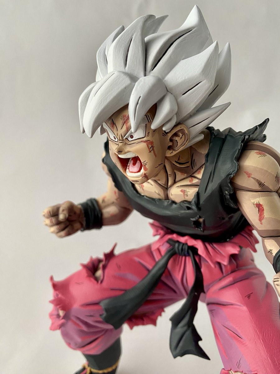 ripeshi_al's tweet photo. 悟空B賞塗りました😁

#一番くじ 
#ドラゴンボール
#リペイント
#フィギュア
#悟空
#DragonBall https://t.co/6coSE804aP