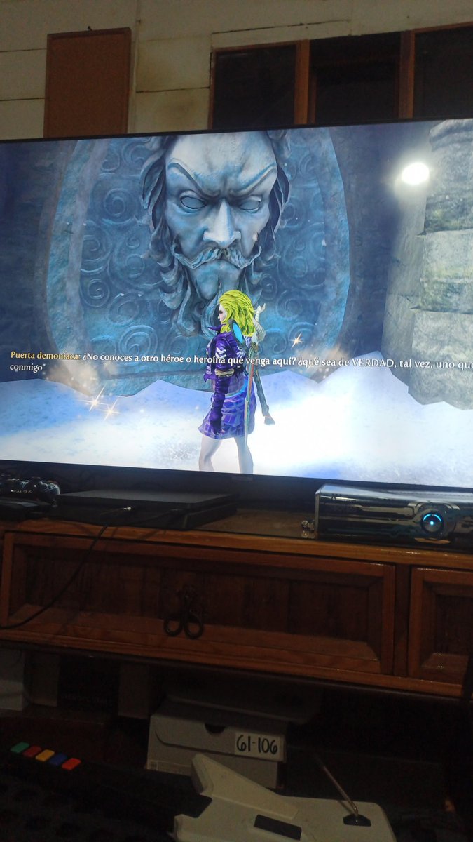 No pude jugar GTA V online, el Five M no me sirve con el Enhance >:( que estrés, aunque Fable 3 me salvó del aburrimiento <3