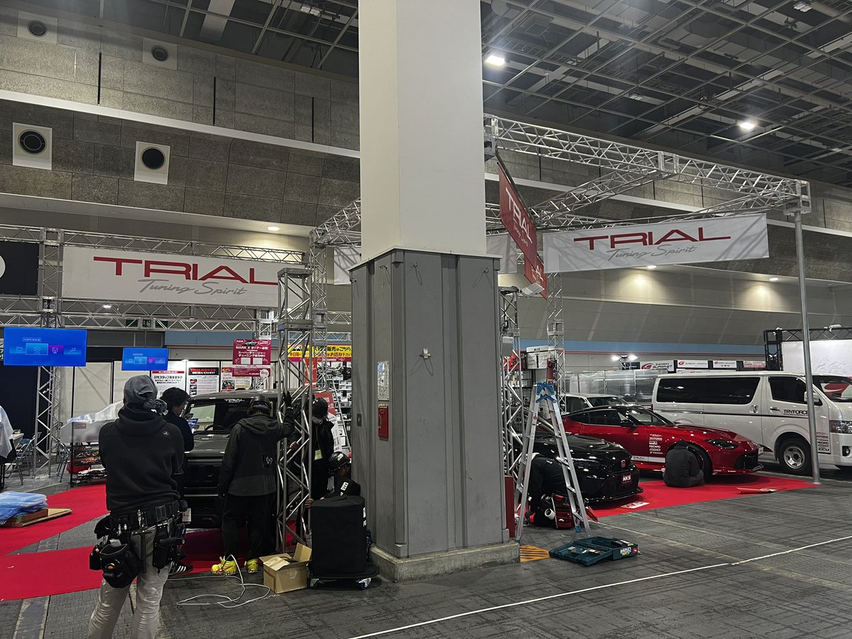 TRIALosaka's tweet photo. 大阪オートメッセ2026
会場の準備が整いつつあります♪
明日から3日間皆様のご来場をお待ち致しております❗️
インテックス大阪6号館A
#TRIALOsaka
#TRIALTsukuba
#OAM2026 
#TRYFORCE
#レカロ
#HKS
#BLITZ
#RAYS https://t.co/ES0PpdEwUI