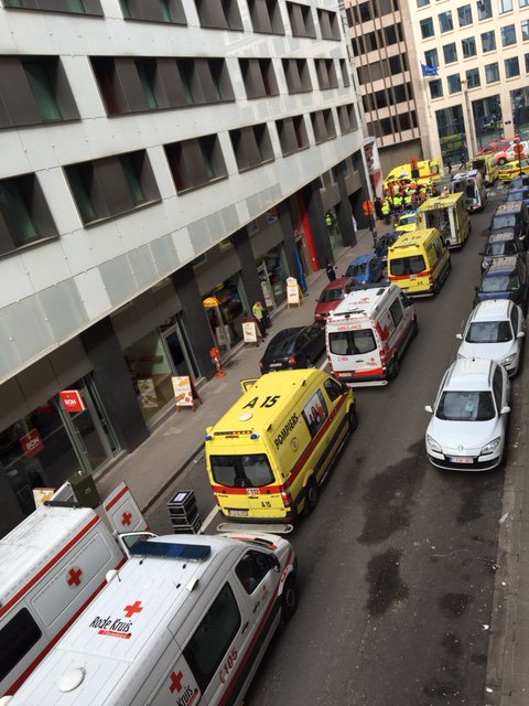 Cees van Romburgh tweet media