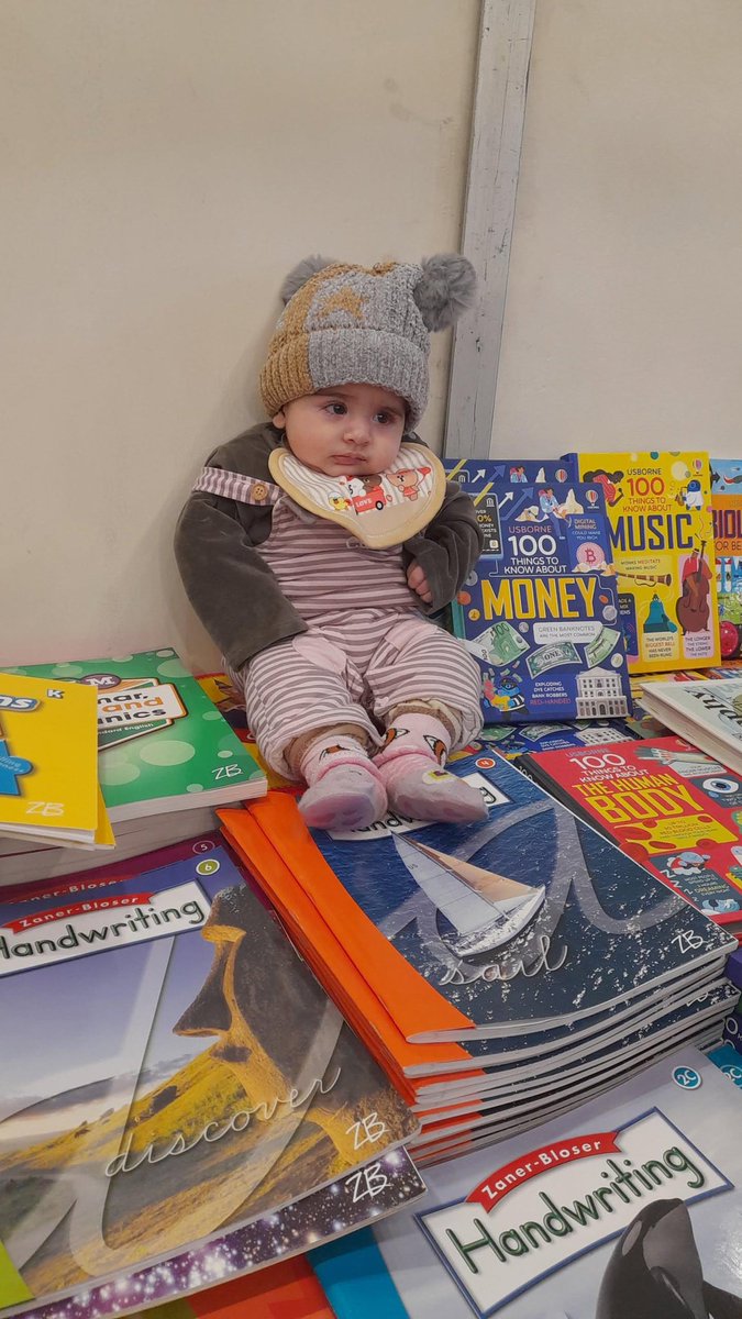 You start em early 😄
#LIBF26 #Basant2026 #LahoreInternationalBookFair #lahore #bookstagram #books