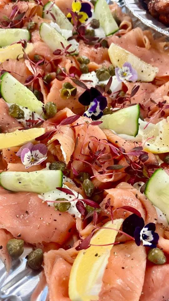 sophie_hyam's tweet image. Elevated buffets, designed to impress.

Smoked salmon, artisan cheeses, and bespoke details in every bite.

Because exceptional events deserve exceptional food.

#cateringservice #caterer #buffets #coventryfood #awardwinningchef