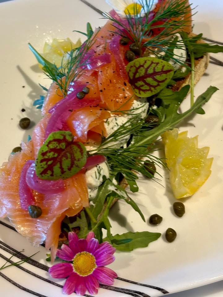 sophie_hyam's tweet image. Elevated buffets, designed to impress.

Smoked salmon, artisan cheeses, and bespoke details in every bite.

Because exceptional events deserve exceptional food.

#cateringservice #caterer #buffets #coventryfood #awardwinningchef
