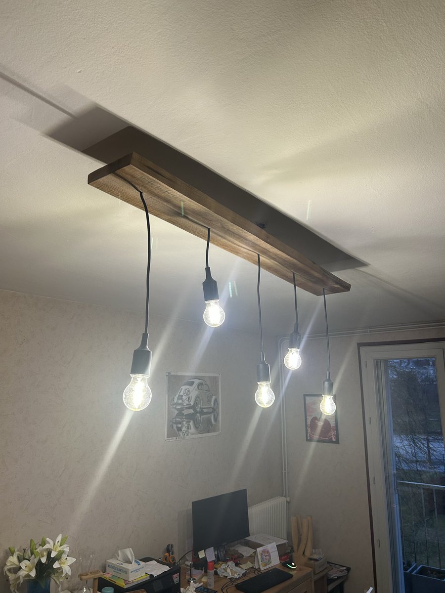 LafayeDavid's tweet photo. Petite nouveauté. Plein de possibilités. N’hésitez pas. https://t.co/p3Wb5xLyJC. #creation #Decoration https://t.co/OMrukSQqEH