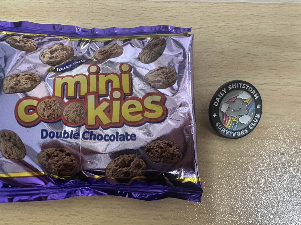 Moomin1314's tweet photo. Found this lovely gift from a colleague on my desk this morning. Can’t help but think the badge applies to all us fans of #nffc  too! https://t.co/8Rp3UjrqqP