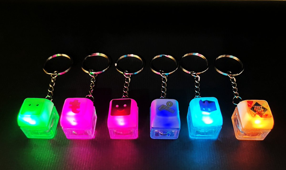 【公式】ヴィレッジヴァンガード tweet media