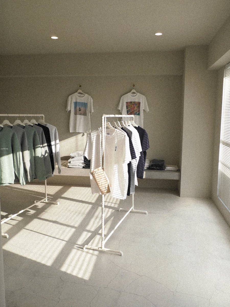 kanatosui_'s tweet photo. 濱田さんの展示に行きました。重たい写真集を持って帰ります。展示室の光が綺麗だったよ〜 https://t.co/Lb9tg3bPTv