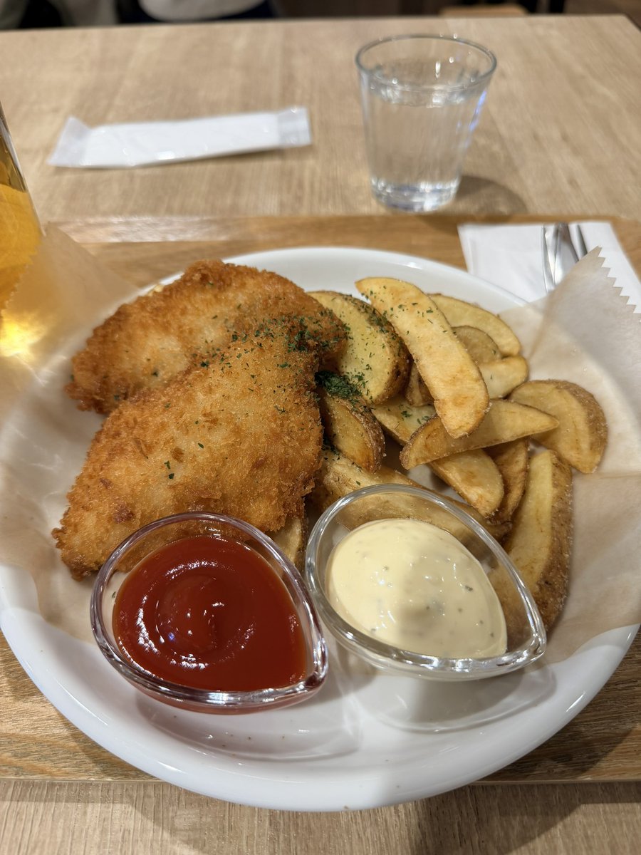 FIGHTERS DINING ROSTER 沖縄キャンプ中継見ながら味わうフィッシュ