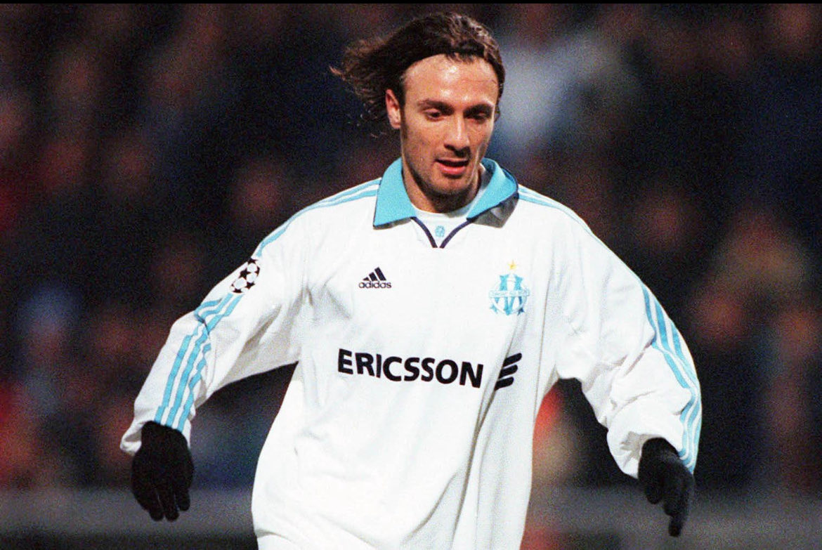 OM COMMUNITY tweet media