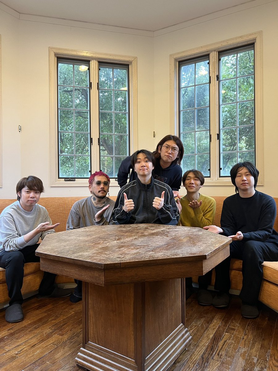 遠藤ナオキさんのピンチヒッターで、急遽 コムドットゆうま くんの曲を作るコライト合宿に参加しました！
自然に囲まれながら、素晴らしい作家の皆さんとご一緒できて、最高の時間と思い出になりました！！