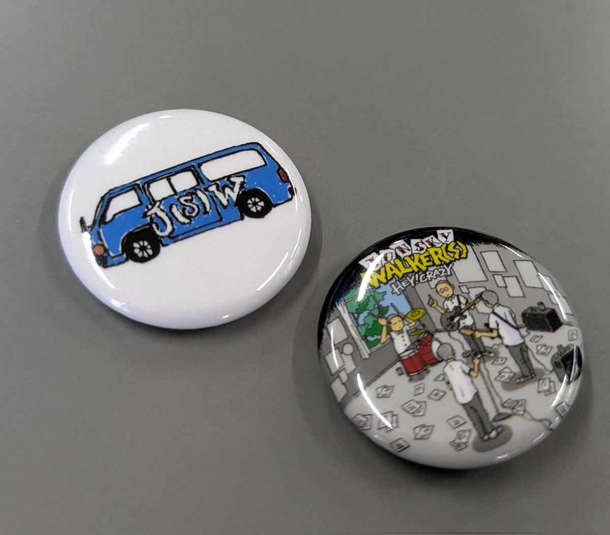 グッズのバッジを購入 入っていたのはこの2つだった♪ #JUNSKYWALKERS