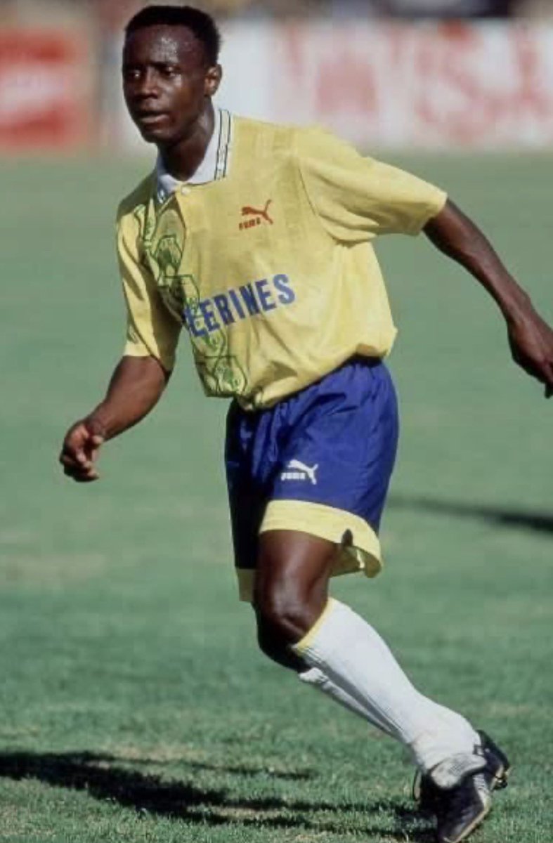 SundownsXtra_'s tweet photo. Mamelodi Sundowns All Time Top Scorers (Top 10) 💛👆

1. Daniel Mudau - 172 goals, 1992 - 2003 
2. Bennet Masinga - 127 goals, 1987 - 1996
3. Peter Shalulile - 106 goals, 2020 - Present 
4. Phil Masinga - 98 goals, 1991 - 1994 
5. Themba Zwane - 84 goals, 2011 - Present
6. Surprise Moriri - 78 goals, 2004 - 2016
7.  Katlego Mphela - 54 goals, 2008 - 2014
8.  Khama Billiat - 41 goals, 2013 - 2020 &
Gaston Sirino - 41 goals, 2018 - 2024
9. Hlompho Kekana - 39 goals, 2008 - 2021
10. Lucas Ribeiro Costa - 37 goals, 2023 - 2025