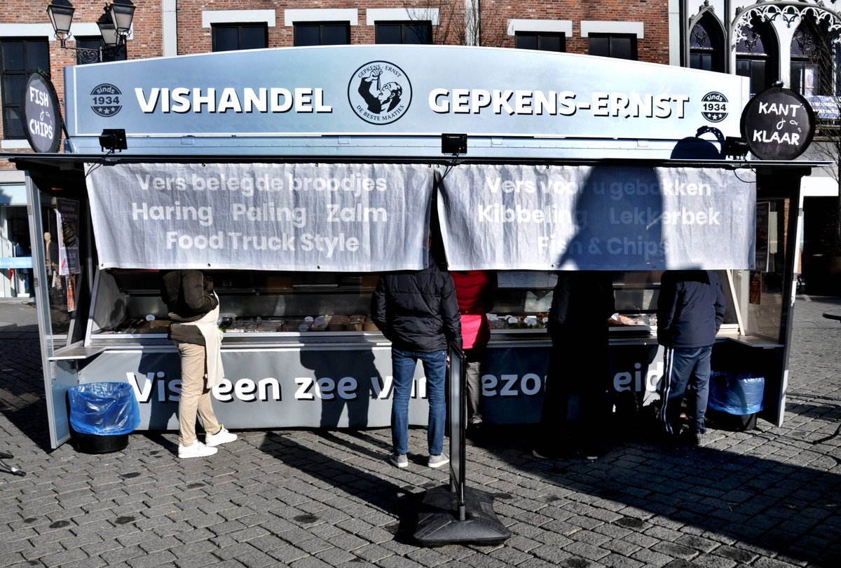 RonaldPumaPhoto's tweet photo. #Verwacht/#Expected: #StreetLife #382. #StreetPhotography #Netherlands. #fotografie #straatfotografie #photography #kunst #cultuur #art #culture. Photos from real life. 100% #photoshop free! NO #prompt #AI #KI #OpenAI #Midjourney #ChatGPT #Grok #Gemini #filters. https://t.co/d0AHMQQiyL