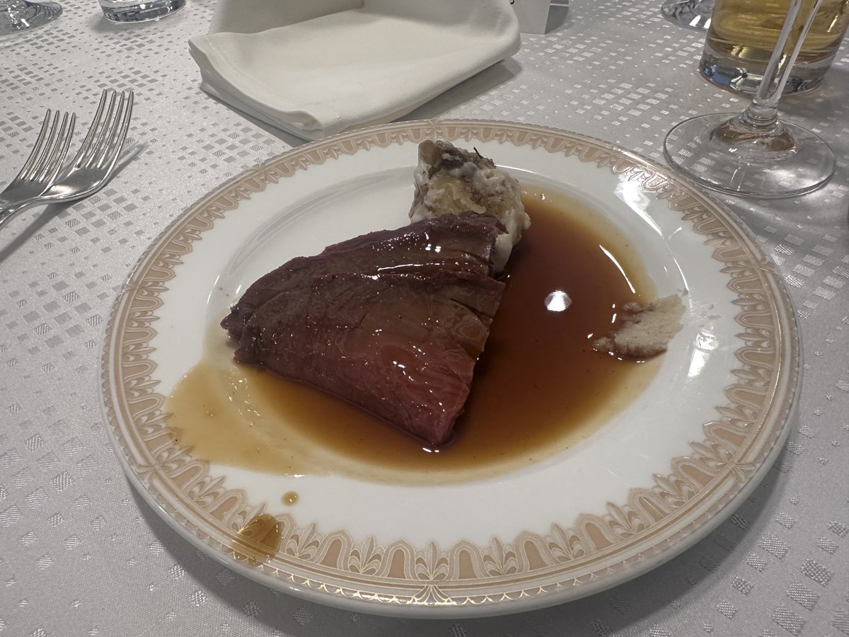 darupon2002's tweet image. 🍖